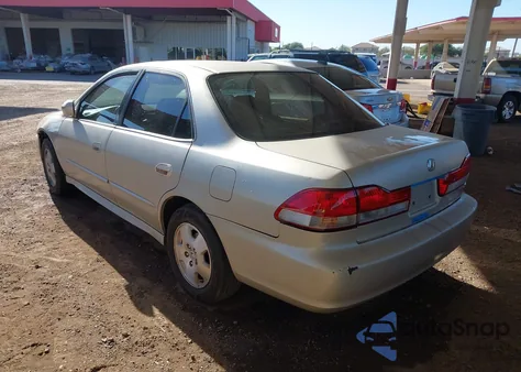 2002 Honda Accord 3.0 Ex from USA, damaged, VIN 1HGCG16552A051073